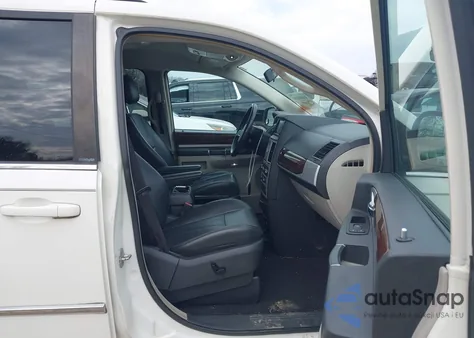 2010 Chrysler Town & Country Touring Plus из США, поврежденный, VIN 2A4RR8DX3AR435146